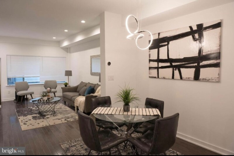 Foto del edificio - 2314 S Hemberger St