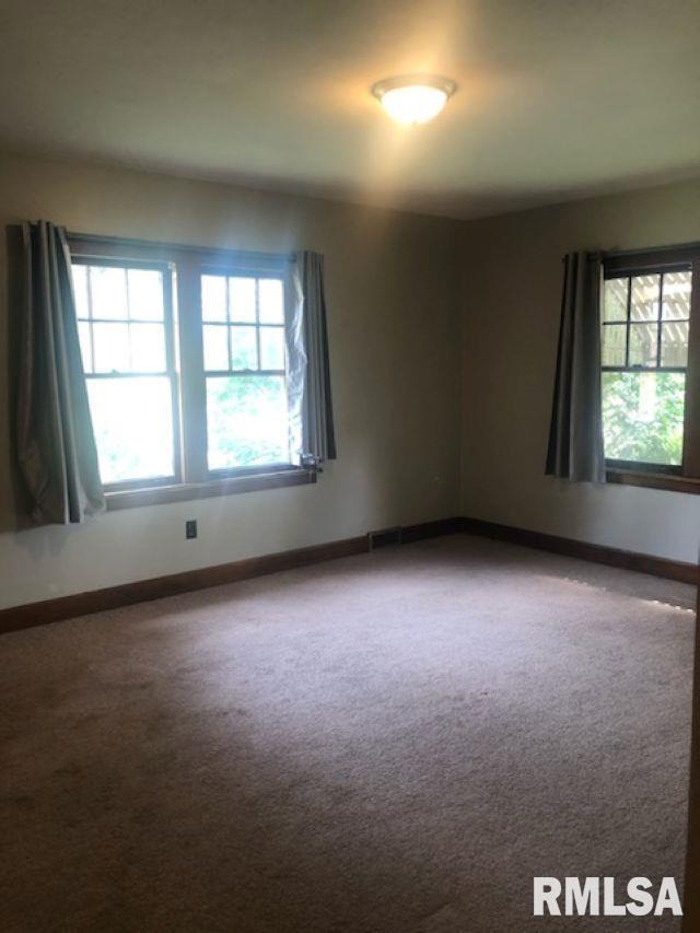 Foto del edificio - 1728 E Locust St