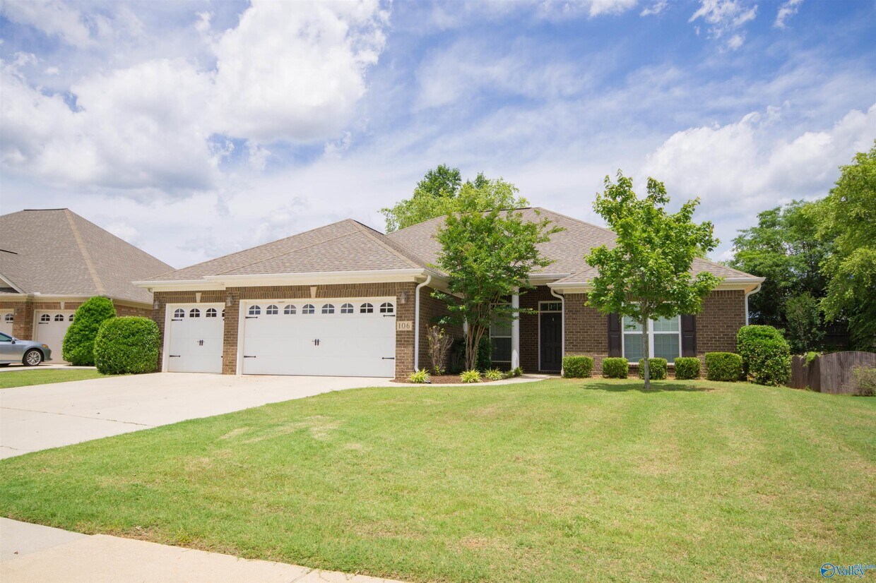 Foto principal - 106 Back Creek Cir NW