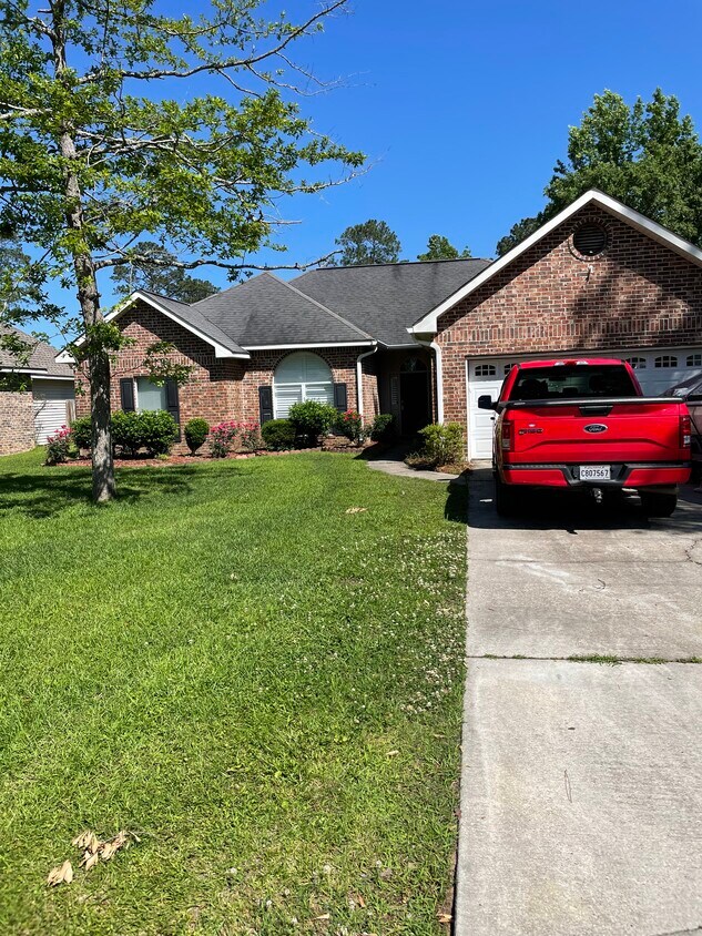 2185 Steven St, Mandeville, LA 70448 House Rental in Mandeville, LA