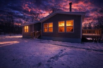 Building Photo - 3 Walnut Trail E