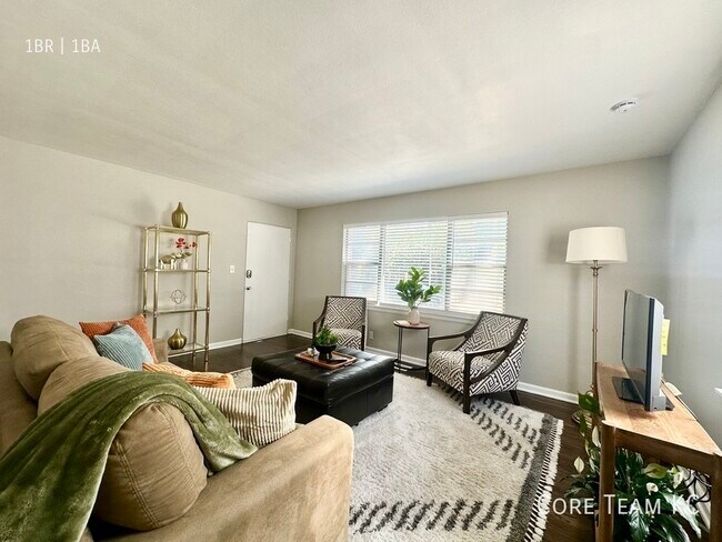 Foto del edificio - 4128 Roanoke Rd