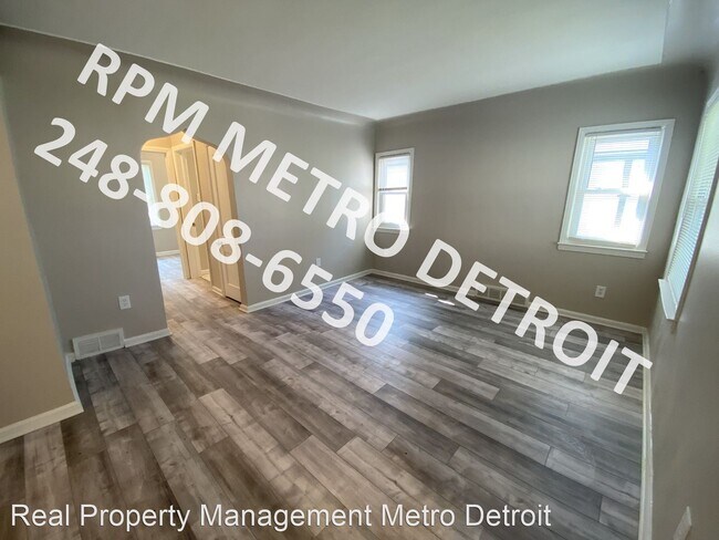 Building Photo - 3 br, 1 bath House - 22856 Piper