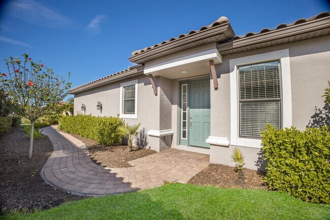 Building Photo - 8720 Bellussi Dr