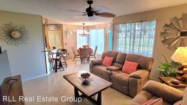 Foto del edificio - 2 br, 3 bath House - 7240 N HWY 1, Unit 103