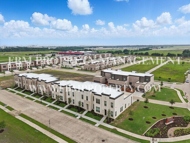 Foto del edificio - 2871 Amelia Ln