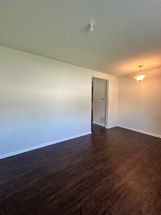 Foto del edificio - 11812 Beacon Ct