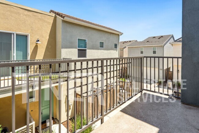 Foto del edificio - 2500 Prosper Rd