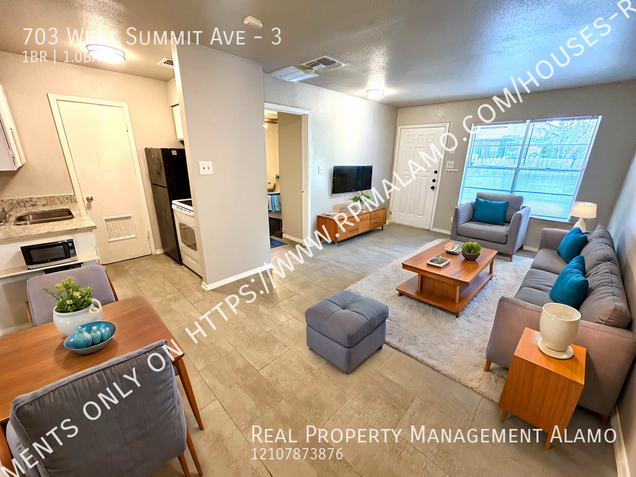 Primary Photo - 703 W Summit Ave.