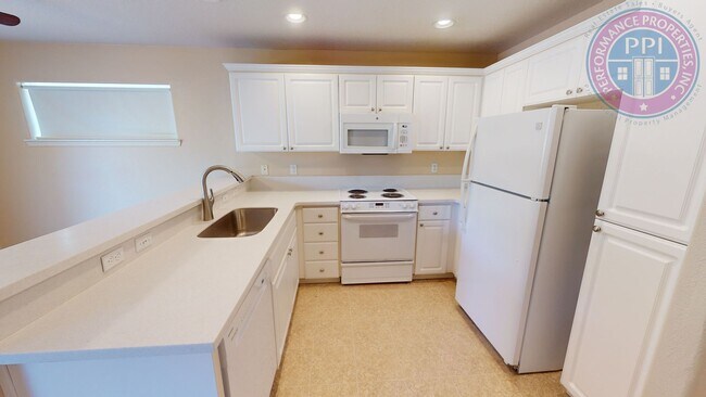 Foto del edificio - Bethany - Central Air, modern   Pet Friendly, Near Intel/Nike, Excellent Schools