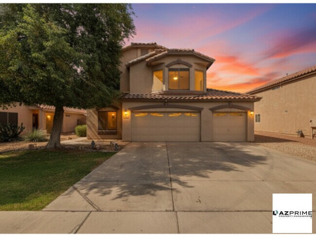 Foto del edificio - Unwind in Luxury in this Stunning, Fully furnished 4/3 Peoria House!