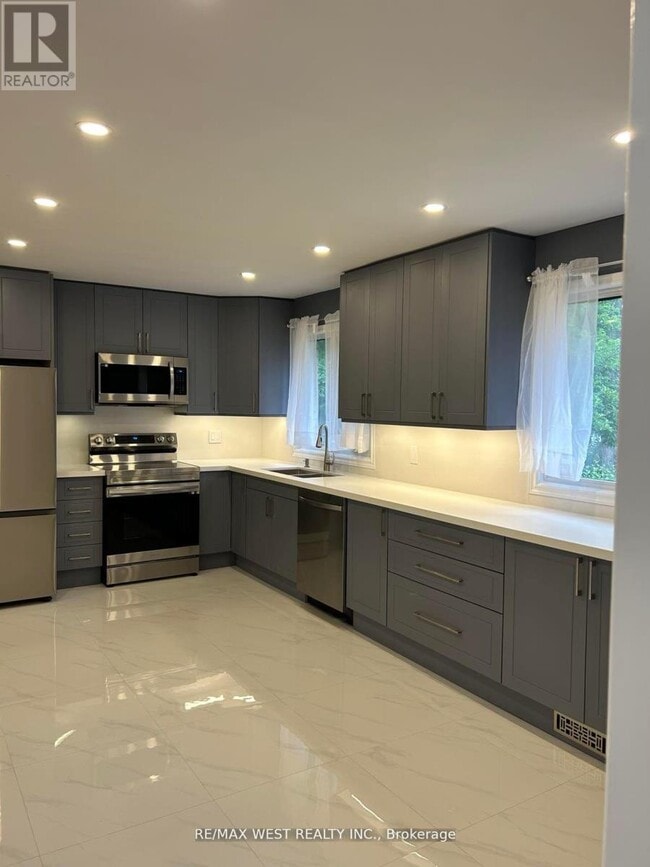 Building Photo - 21 Tamora Ct