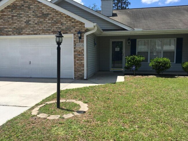 Foto del edificio - 3 Bedroom in Cobblestone Ridge