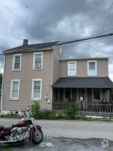 Building Photo - 643 Ave G