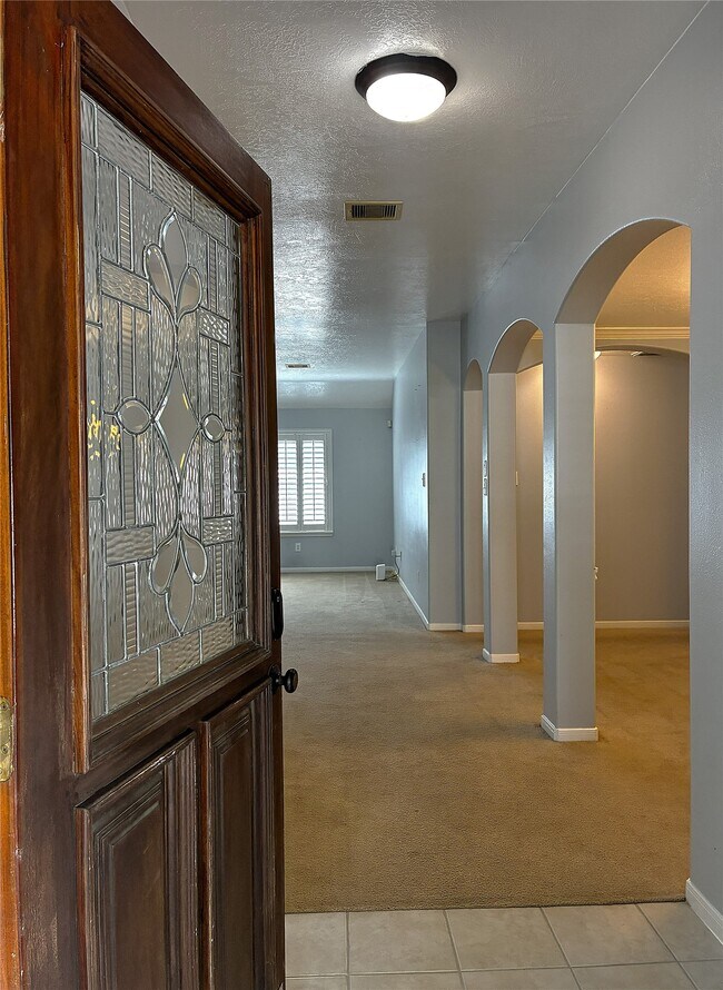 Foto del edificio - 22410 Barrell Springs Ln