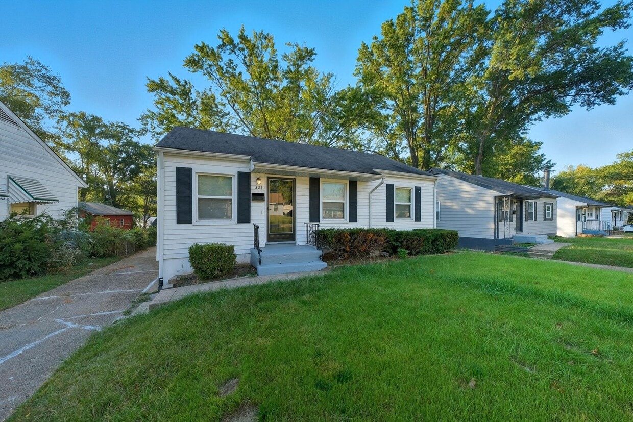 Photo - Section 8 Welcome For Rent – 224 Cameron Rd, St. Louis, MO