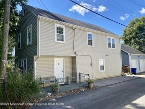 Building Photo - 330 Norwood Ln