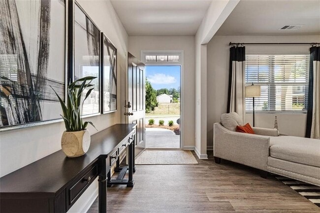 Building Photo - 105 Whitewood Dr