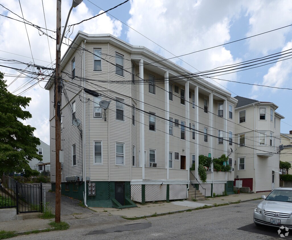 Foto principal - 31 Greeley St