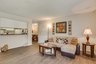 Building Photo - 3600 N Hills Dr