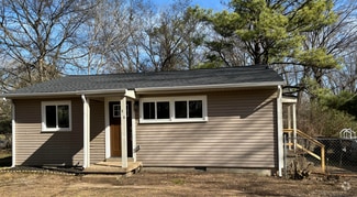 Building Photo - 502 Cheyenne Ln