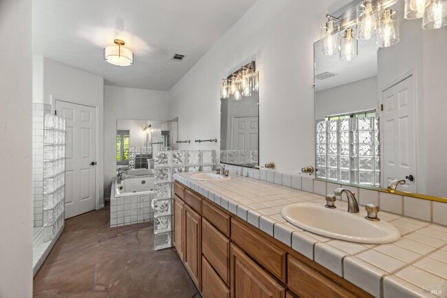 Foto del edificio - 6578 Oak Leaf Ct