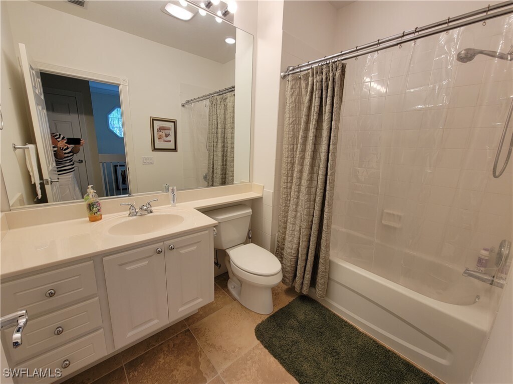 Building Photo - 28209 Jeneva Way