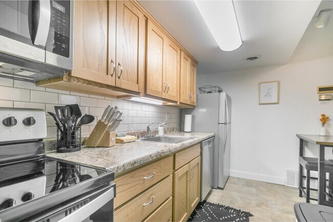 Todos los utensilios incluidos - 515 Donofrio Dr