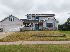 Building Photo - 3045 Chaminade Ct SW