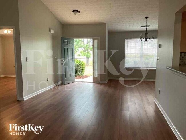 Building Photo - 170 Mills Creek Ln