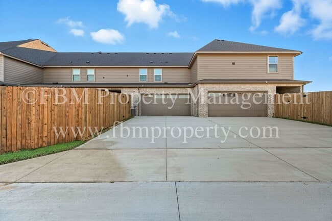 Foto del edificio - 1777 Ethereal Ln