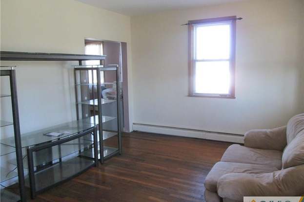 Building Photo - 2773 Woodbridge Ave