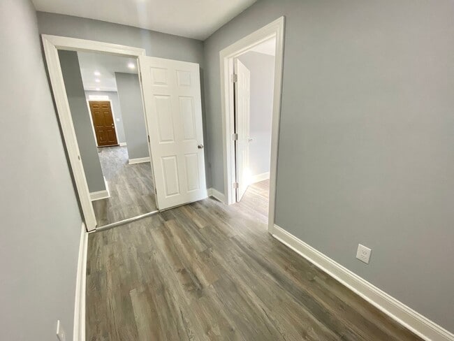 Foto del edificio - Anika Homes 4 Bedroom