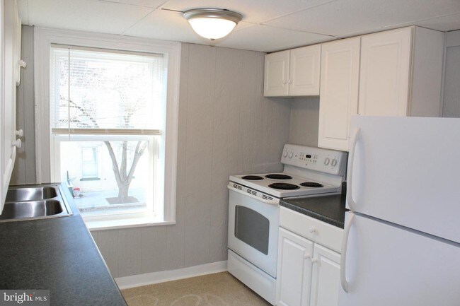 145 N Carlisle St Greencastle Pa 17225 House For Rent In