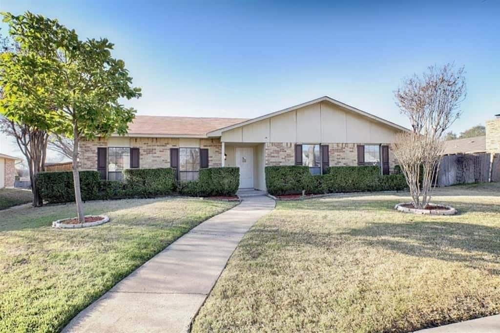 Primary Photo - 1108 Jabbet Cir
