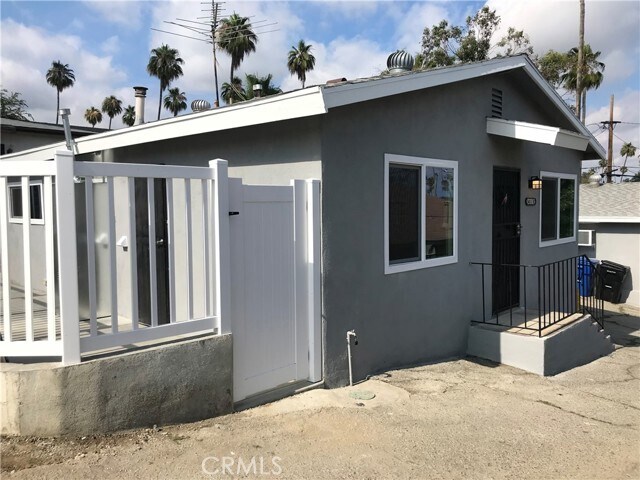 Building Photo - 3411 Chadwick Dr
