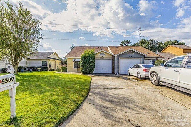 Foto del edificio - 6309 Langley Place Rd