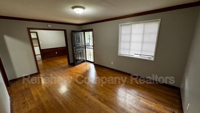 Building Photo - 4243 Vann Ave