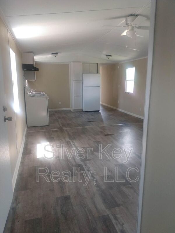 Building Photo - 139 Sky Dome Rd