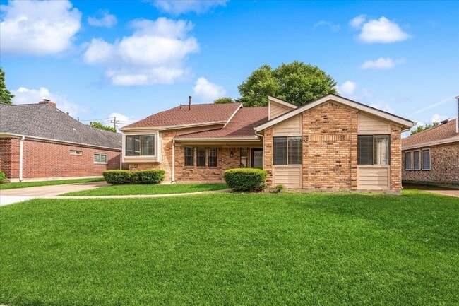 Photo - 11530 Ella Lee Dr House