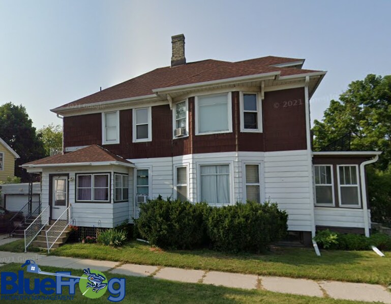 Primary Photo - 1206 Huron Ave