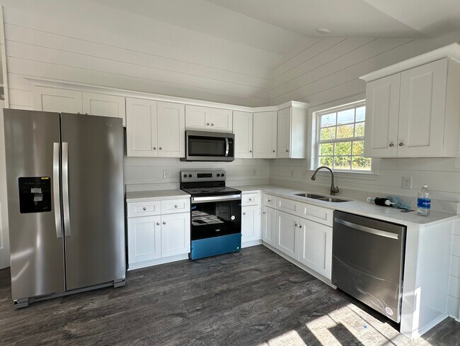 Foto del edificio - 1692 Walton St