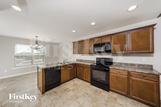 Foto del edificio - 563 Kincaid Cove Ln