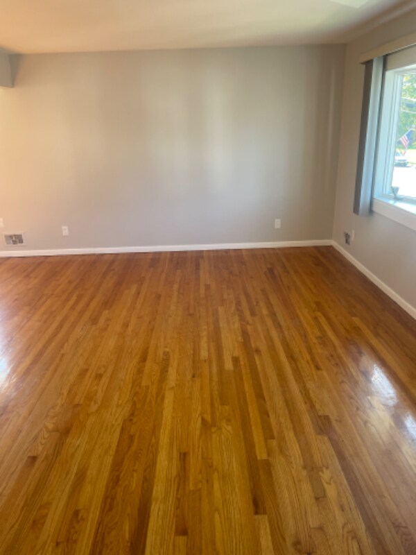 Building Photo - 355 Winchester Ave