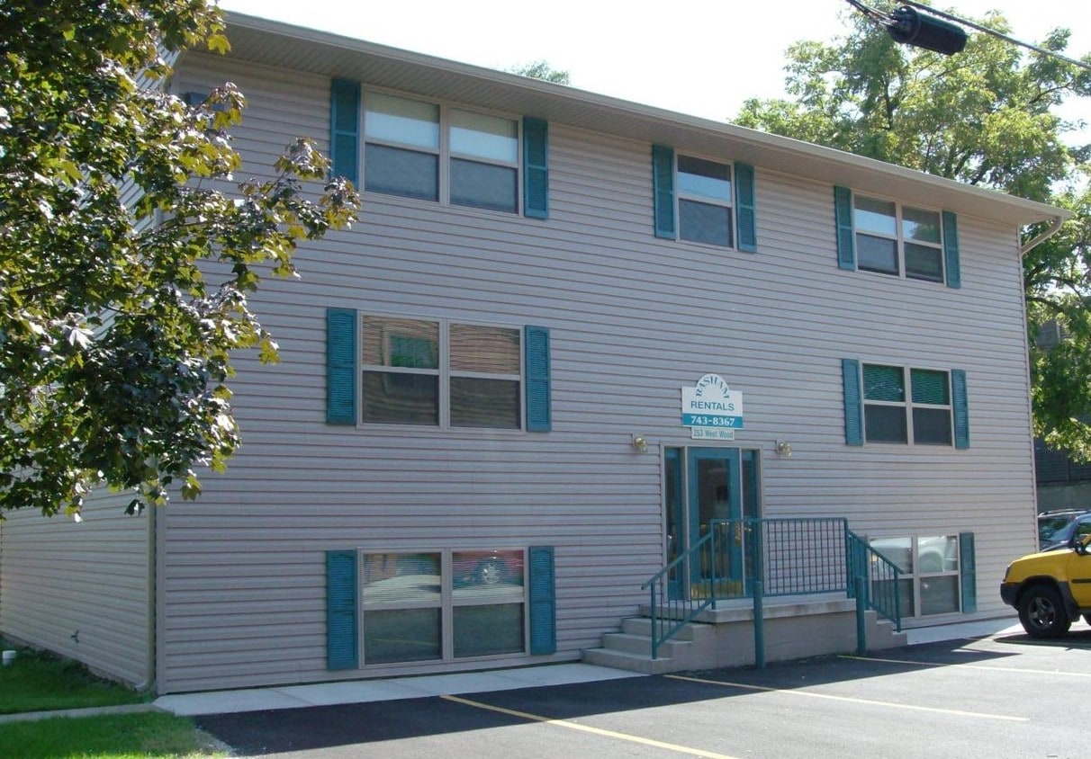 Primary Photo - 253 W Wood St