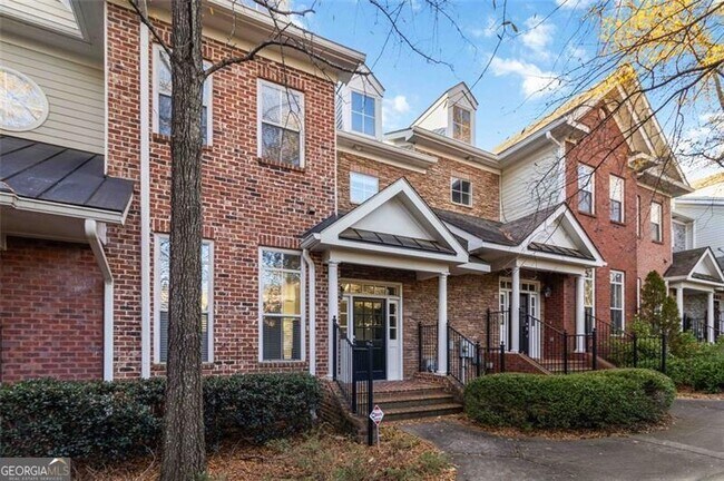 Foto del edificio - 5460 Glenridge View NE