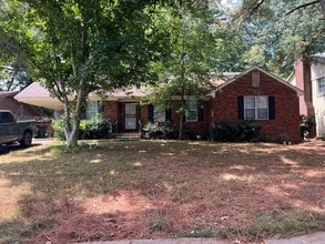Building Photo - 3199 Gina Dr