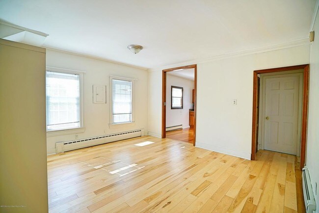 Foto del edificio - 99 Cottage Pl