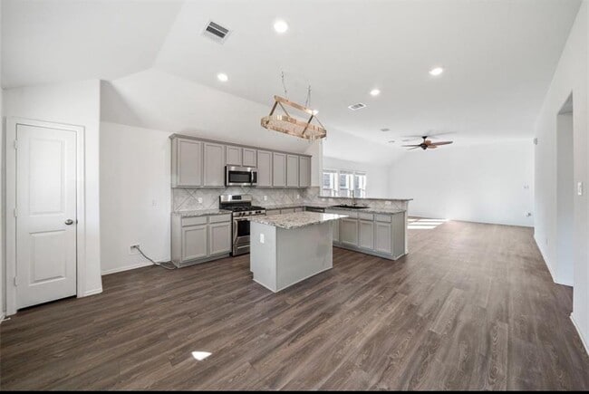 Building Photo - 9326 Victoria Valley Ct