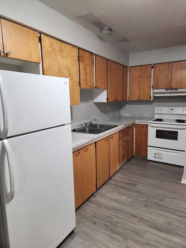 Photo - 2700 N Federal Blvd Apartment